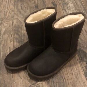 UGG Brown Leather Winter Boots